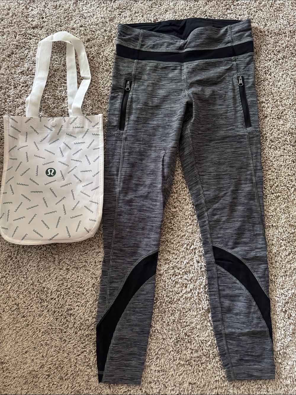 Lululemon 6 Run Inspire Tight II Mesh Wee Are From Space Black Slate Pocket Tote